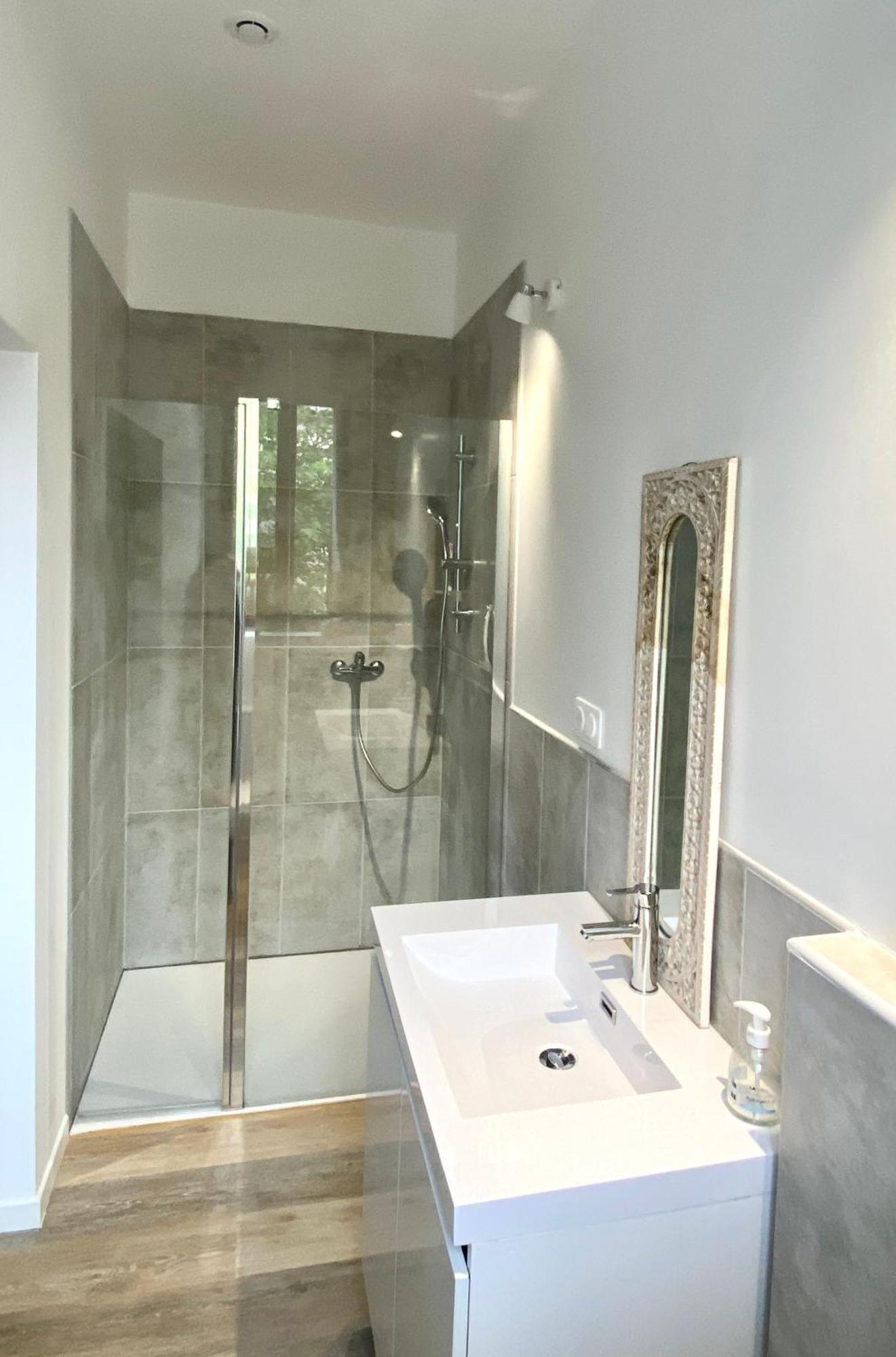 Espace Le Cheval Blanc Castelnau-le-Lez Chambre photo